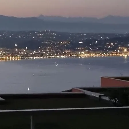 2 Pièces Vue Panoramique Sur Et Baie De Cannes * Théoule-sur-Mer